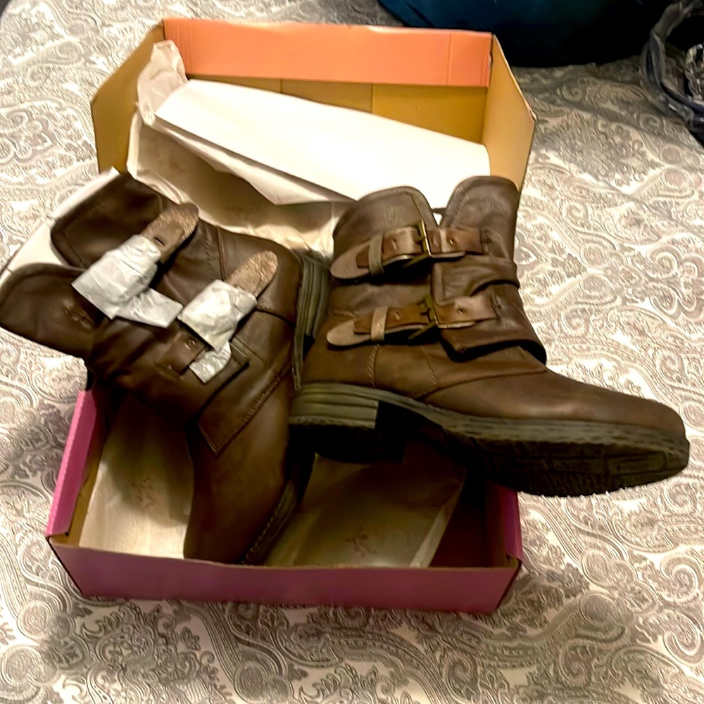 Jelly Pop shoes. Size 7.5 women